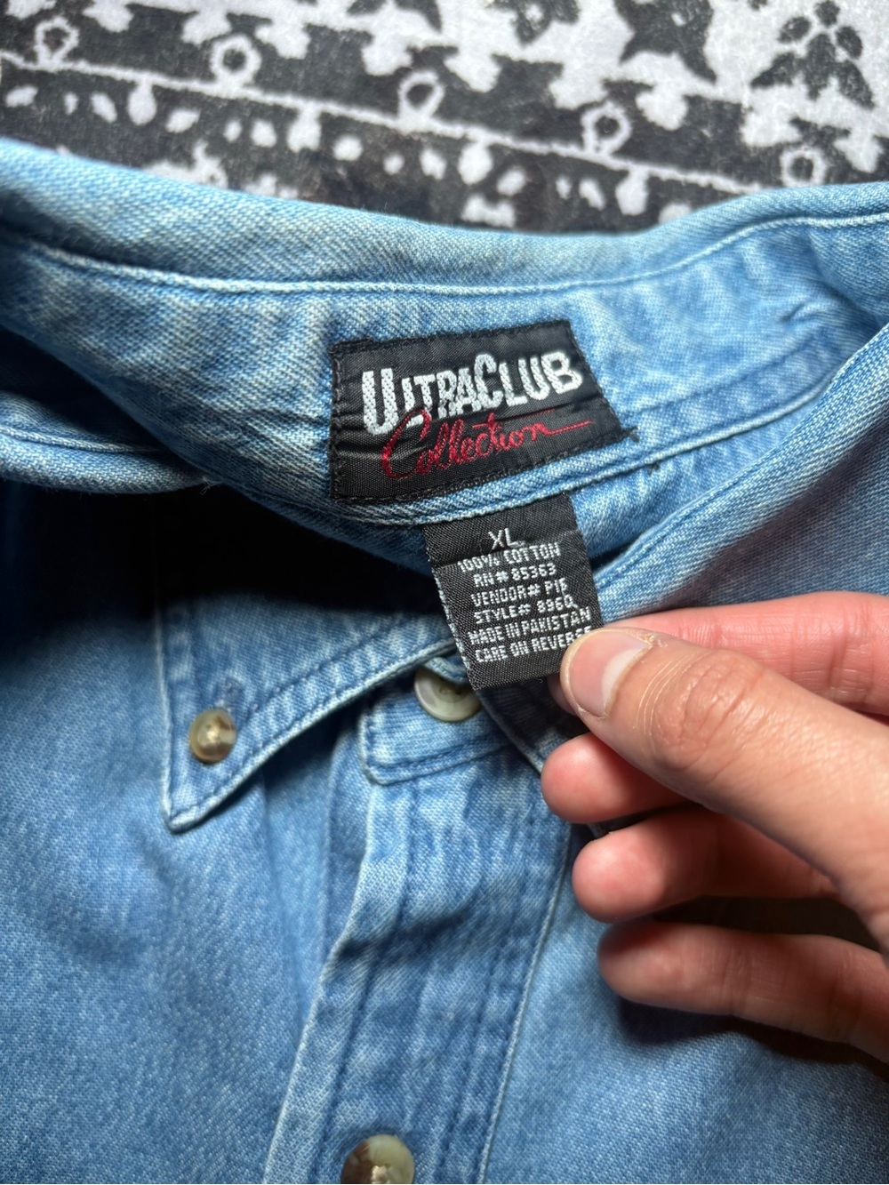 Vintage UltraClub Denim Button Up Shirt Light Wash Size XL - Picture 4 of 4